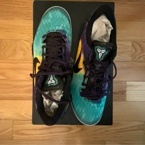 🆕 BN Nike Kobe 8 Easter Men 10.5